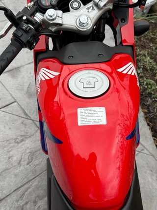 Honda CBR 125R - Moto