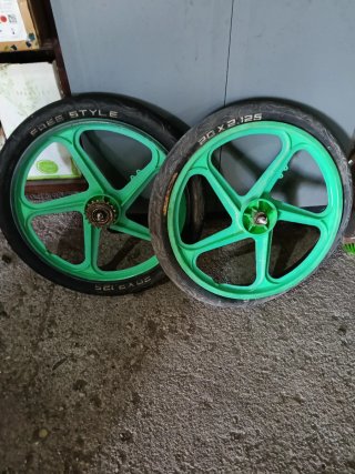 Llantas Plástico BMX Verdes 20x2.125