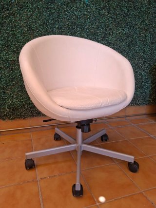 Silla giratoria Ikea Skruvsta