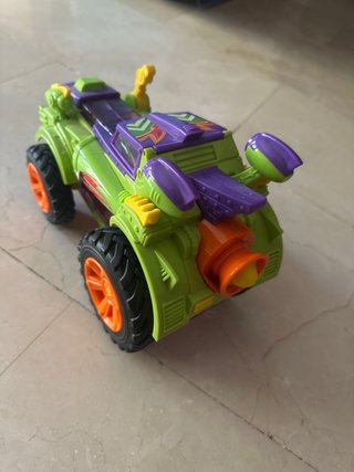Coche SuperZings Roller Héroe