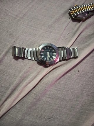 Reloj Citizen Automático Plata y Negro