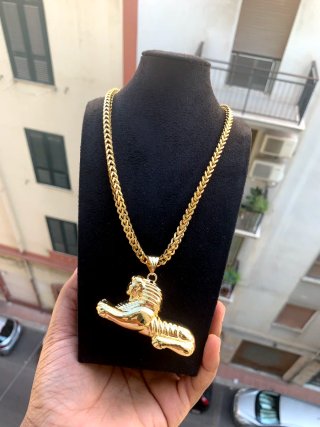 Collana con ciondolo Leone Dorato