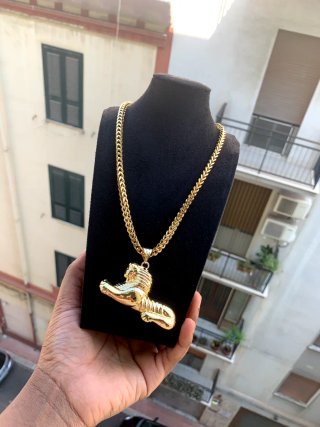 Collana con ciondolo Leone Dorato