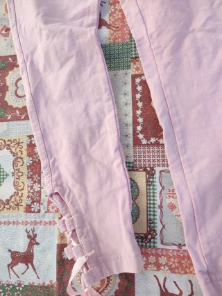 Pantalón Pirata Rosa Elástico con Lazos