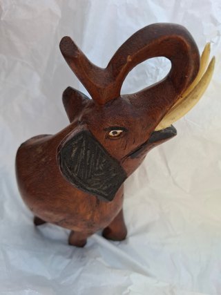 Elefante de Madera Arte