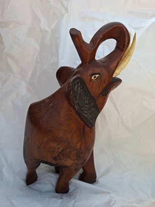 Elefante de Madera Arte