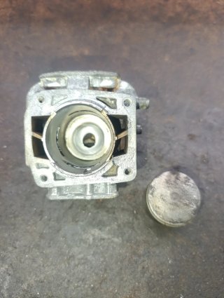 Cilindro y pistón Kawasaki TJ45