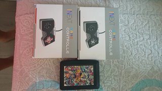 Caja retro con mandos