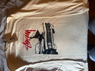 Camiseta Stussy Manga Larga Beige
