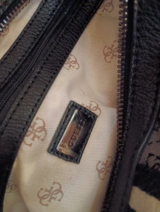Bauletto Guess Grigio e Nero