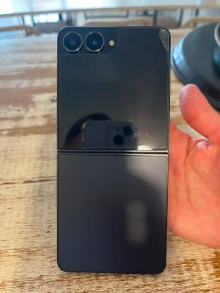 Samsung Galaxy Z Flip7 256GB