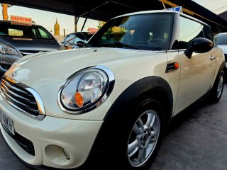 MINI Mini 2012