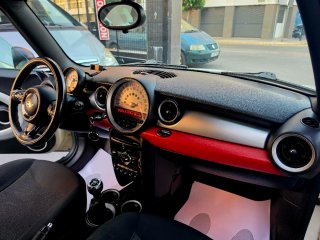 MINI Mini 2012