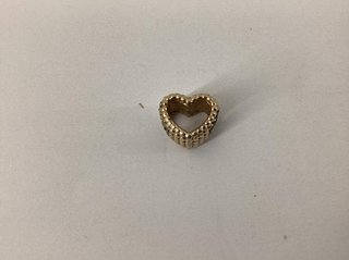 Pandora Charm Corazón Dorado