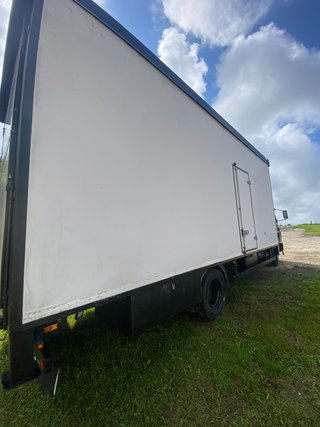 Escenario móvil rígido