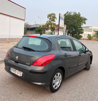 Peugeot 308 2010