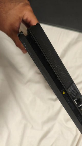 Consolle PS4 Slim per riparazione o ricambi