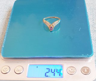 Oro 18k o 14k.