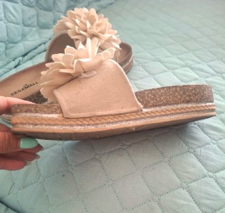 Chanclas 38 flores beige