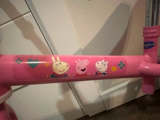 Bicicleta Peppa Pig rosa y azul