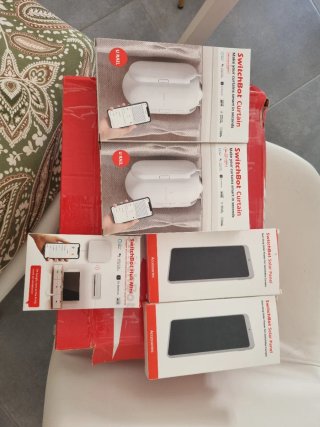 2x SwitchBot Curtain U Rail + Acessórios