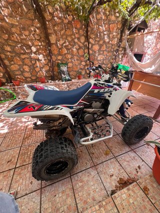 Suzuki LTZ 400 Quad