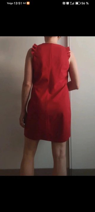 Vestido rojo con volantes