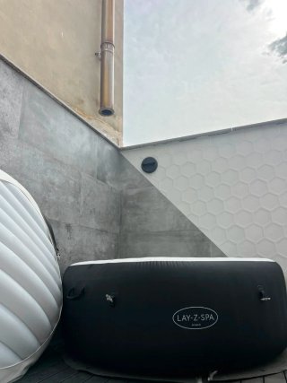 Lay-Z-Spa Miami Hinchable Negra