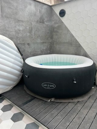Lay-Z-Spa Miami Hinchable Negra