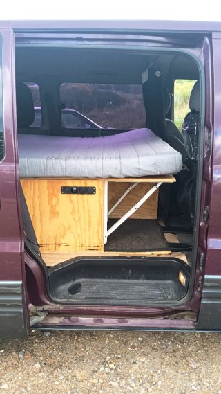 Hyundai H-1 1999
