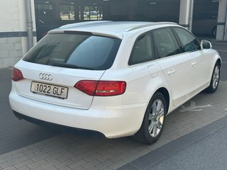 Audi A4 2009 2.0TDI
