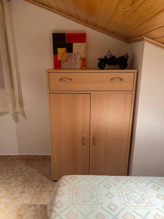 Mueble auxiliar de madera