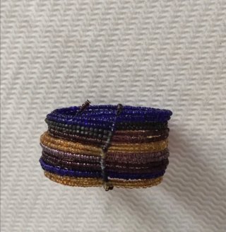 Pulsera y collar de abalorios multicolor