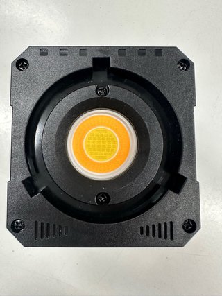 Luz COB Dual Color 60W + Accesorios