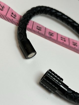 Pulsera Guess trenzada negra