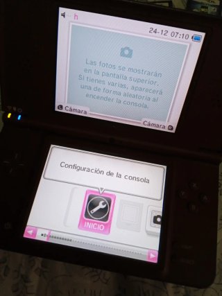 Consola Nintendo DSi XL Roja + 7 Juegos