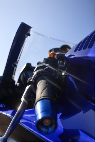Yamaha R7 2023 Deportiva
