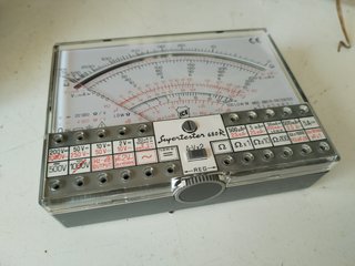 RADIO ANTIGUA.MULTIMETRO ANALOGICO ICE 680R.