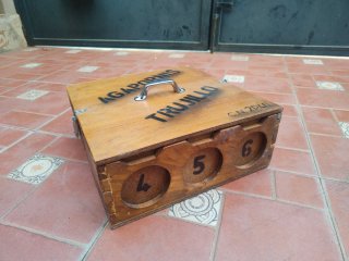 Transportín Madera Pájaros Agapornis Trujillo