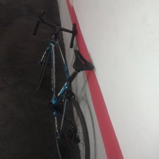 Bicicleta de carretera Marca BG Modelo G-6 AERO