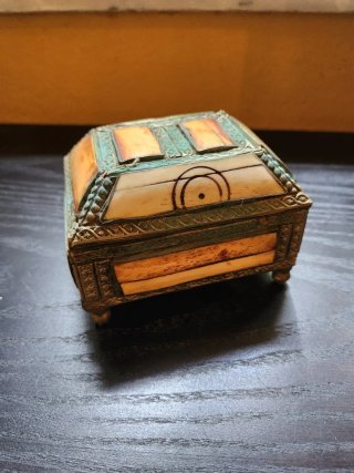Cajita Marroquí Hueso y Latón