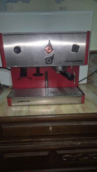 Cafetera Espresso Profesional Expressomatic
