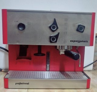 Cafetera Espresso Profesional Expressomatic