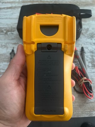Multímetro Fluke 117 True RMS