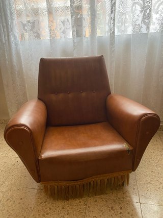 Regalo 2 sillones clásicos de piel marrones