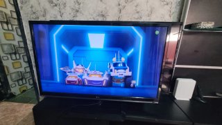 Televisor LG 42 Negro y Plata