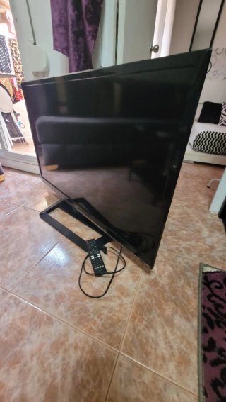 Televisor LG 42 Negro y Plata