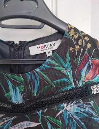 Vestido fiesta/cóctel Morgan negro estampado