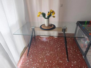 Mesa de comedor cristal y madera