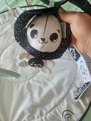 Gimnasio Tiny Love Black & White Decor